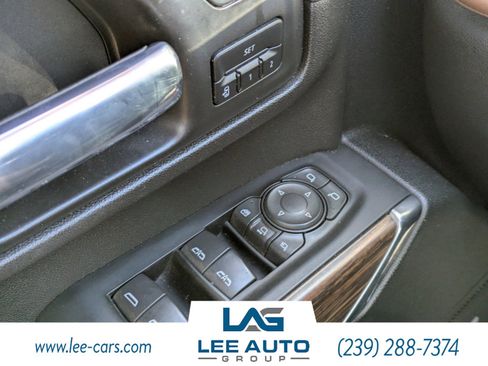 Used 2023 Chevrolet Silverado 2500 High Country w/ Safety Package II image 17