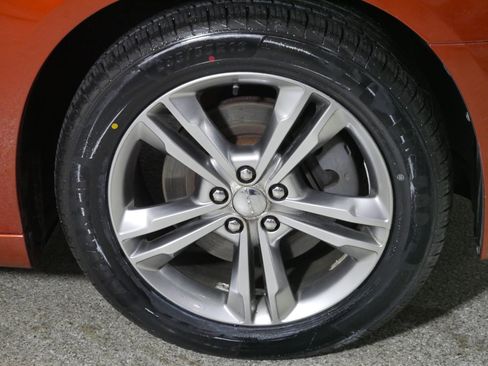 Used 2013 Dodge Charger SXT image 15