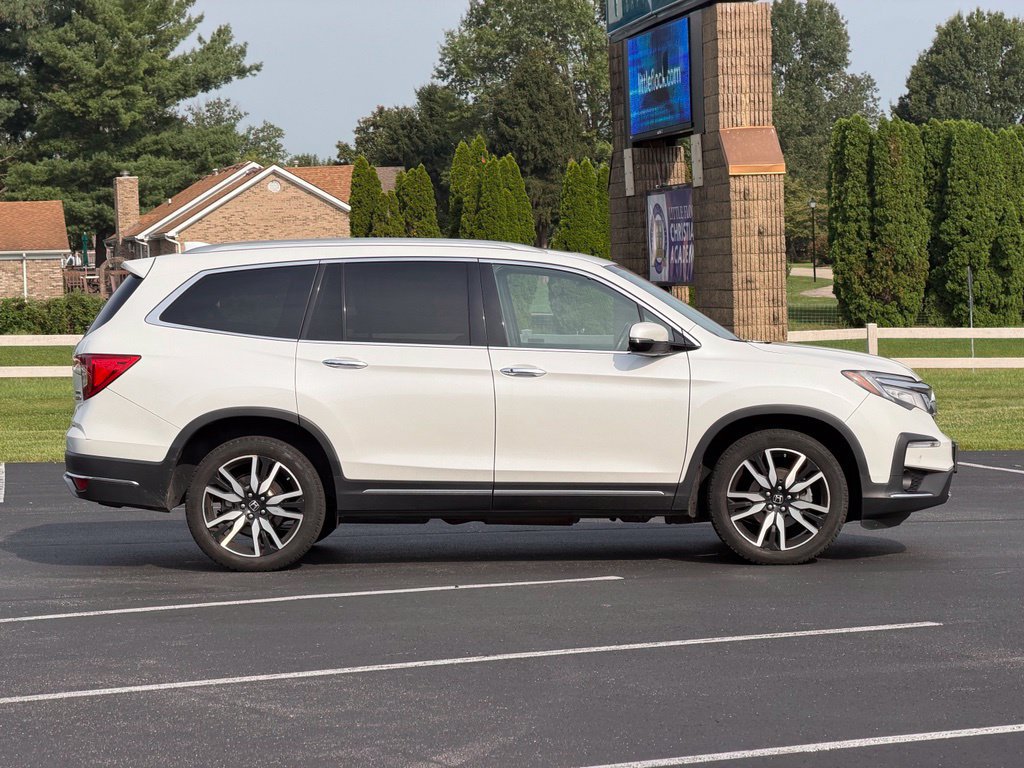 Used 2020 Honda Pilot Touring image 3