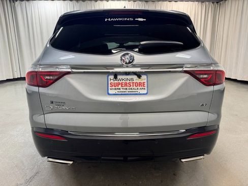 Used 2023 Buick Enclave Essence w/ Experience Buick Package image 5