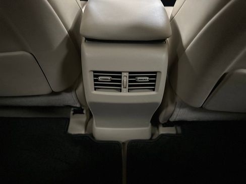 Used 2013 Lexus RX 350 FWD w/ Navigation Pkg image 20