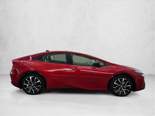 Used 2024 Toyota Prius Prime FWD image 4