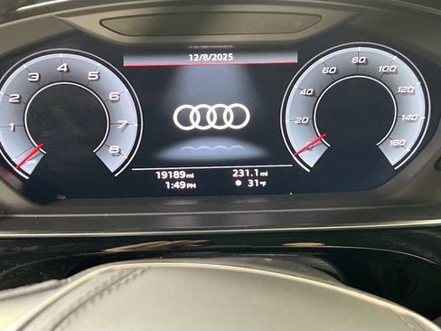 Used 2021 Audi A8 L 3.0T w/ Executive Plus Package image 12