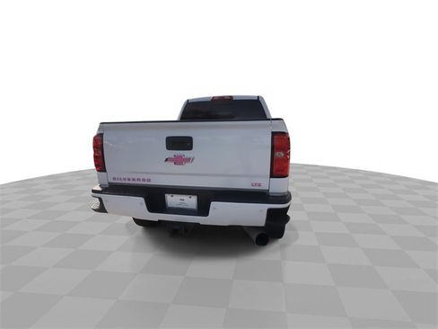 Used 2019 Chevrolet Silverado 2500 LTZ w/ Duramax Plus Package image 12