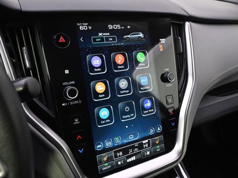 Used 2024 Subaru Outback Premium image 25