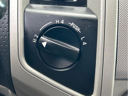 Used 2011 Toyota Tacoma 4x4 Double Cab image 19