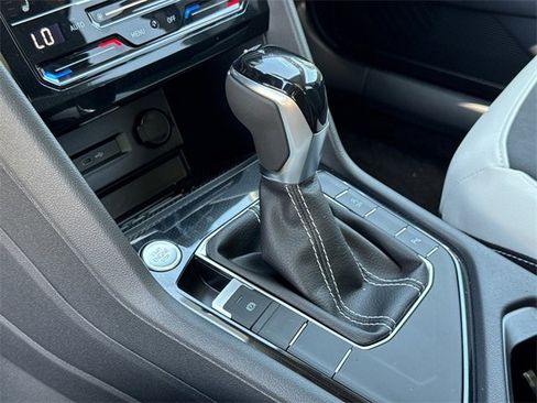 New 2025 Volkswagen Taos SE image 35