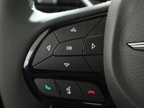 New 2026 Chrysler Pacifica Limited image 30