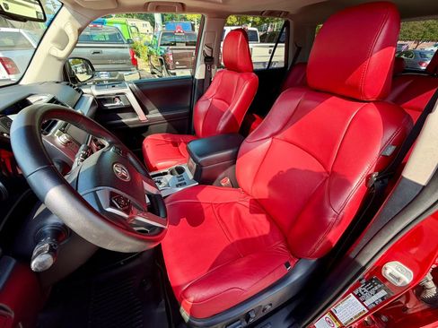 Used 2016 Toyota 4Runner SR5 Premium AWD/4WD image 8