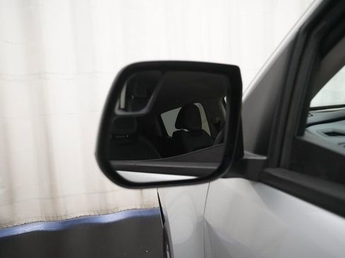 Used 2017 Chevrolet Colorado Z71 AWD/4WD image 23