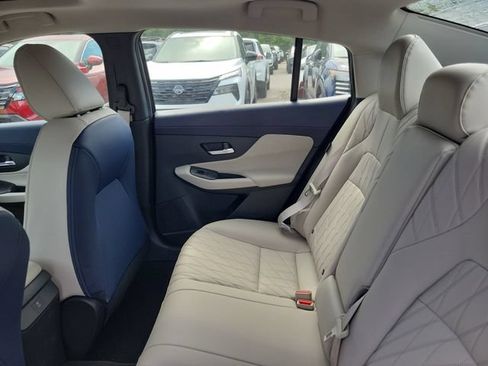 New 2026 Nissan Sentra SL w/ Floor Mat Package FWD image 9