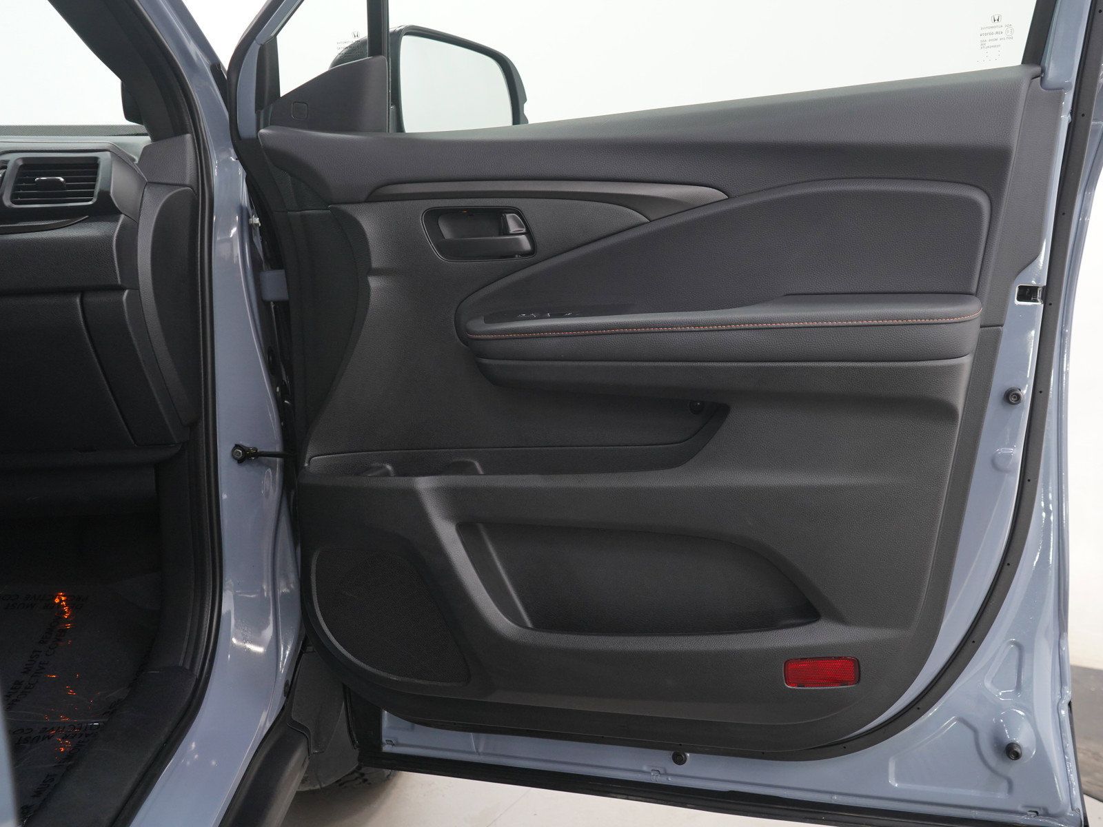 Used 2025 Honda Ridgeline TrailSport+ image 11