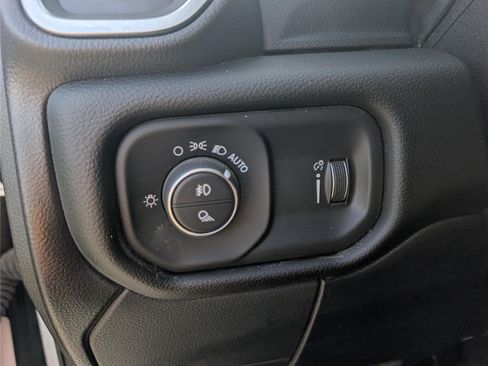 Used 2025 RAM 2500 Big Horn AWD/4WD image 22