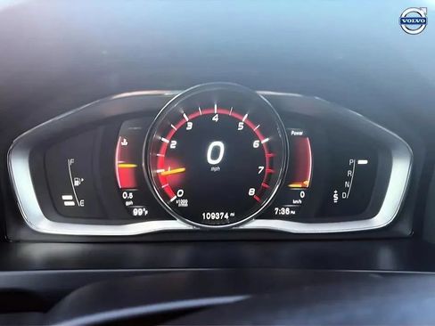 Used 2015 Volvo V60 T5 Premier FWD image 27