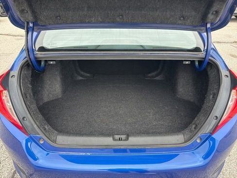 Used 2019 Honda Civic Sport image 14