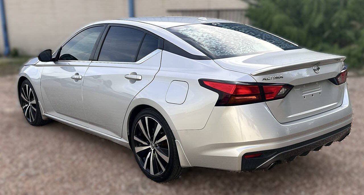 Used 2019 Nissan Altima 2.5 SR w/ SR Premium Package FWD image 12