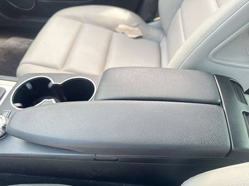 Used 2012 Mercedes-Benz C 250 Sedan image 21