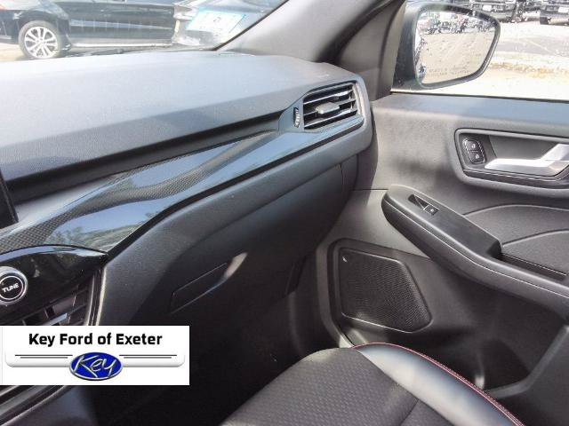 Certified 2025 Ford Escape ST-Line AWD/4WD image 39