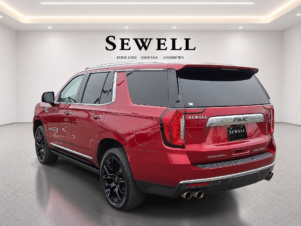 Used 2022 GMC Yukon Denali w/ Denali Ultimate Package AWD/4WD image 3
