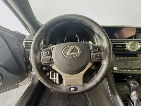 Used 2020 Lexus RC F w/ Premium Package RWD image 11