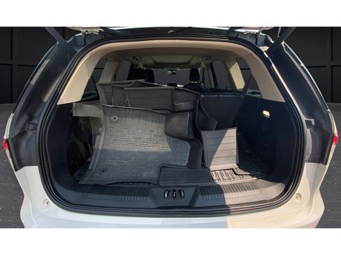 Used 2023 Lincoln Aviator AWD w/ Premium Package image 27