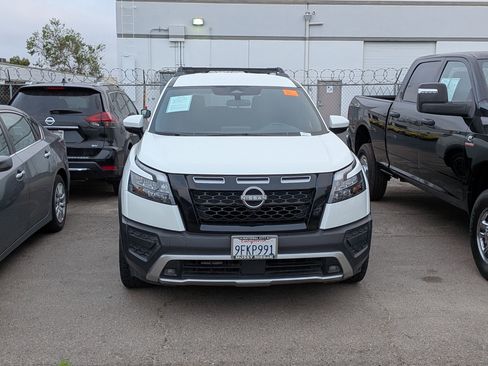 Used 2023 Nissan Pathfinder Rock Creek image 3