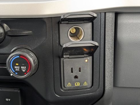Used 2025 Ford F350 XLT AWD/4WD image 26