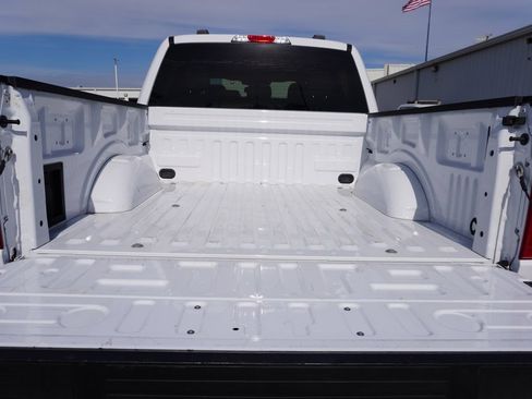 Certified 2022 Ford F150 XLT w/ Equipment Group 302A High image 27