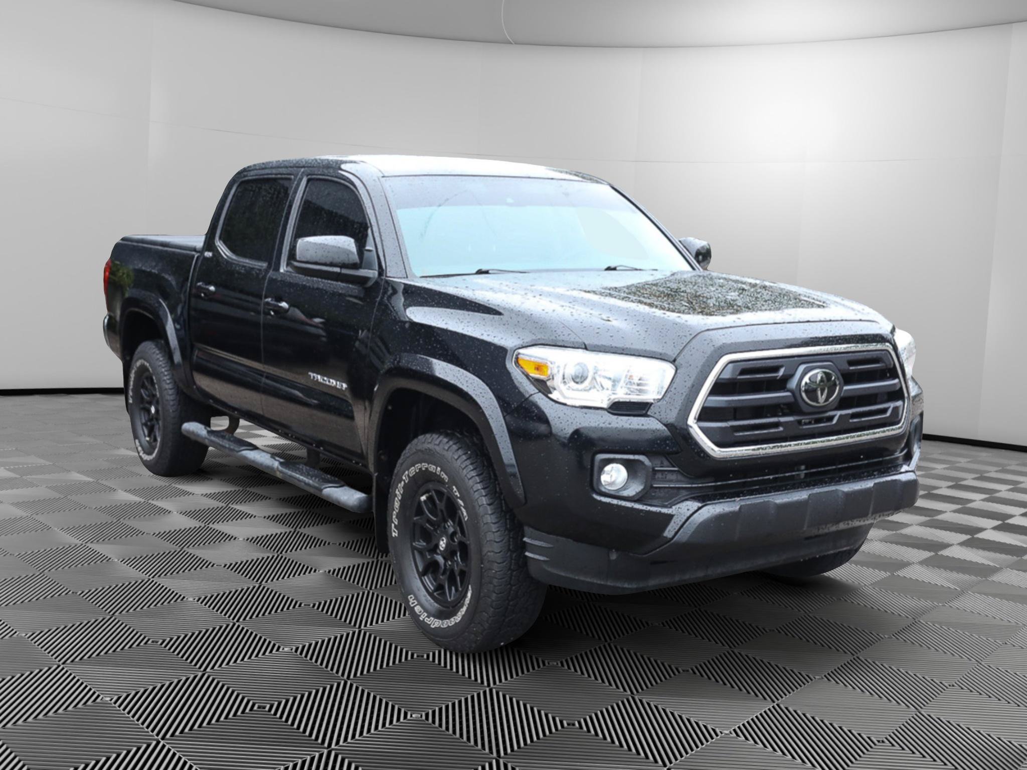 Used 2019 Toyota Tacoma SR5 AWD/4WD image 1