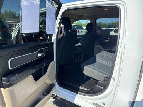 Used 2021 RAM 1500 Big Horn AWD/4WD image 25