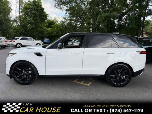 Used 2023 Land Rover Range Rover Sport SE image 3