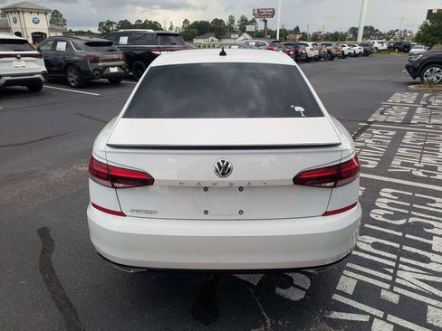 Used 2020 Volkswagen Passat 2.0T R-Line FWD image 6