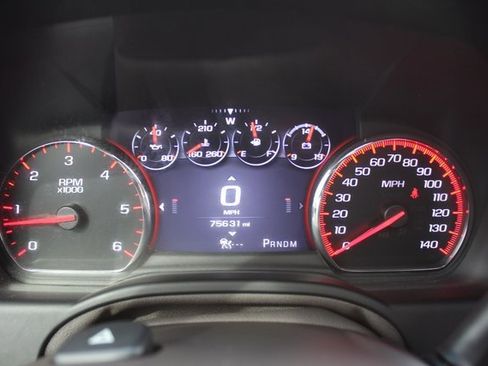 Used 2015 GMC Yukon Denali w/ Premium Package image 28