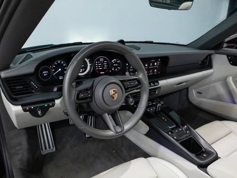 Certified 2024 Porsche 911 Targa 4 GTS AWD/4WD image 4