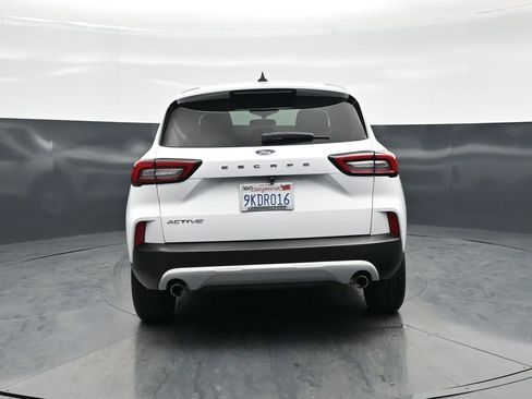Certified 2023 Ford Escape Active FWD image 12