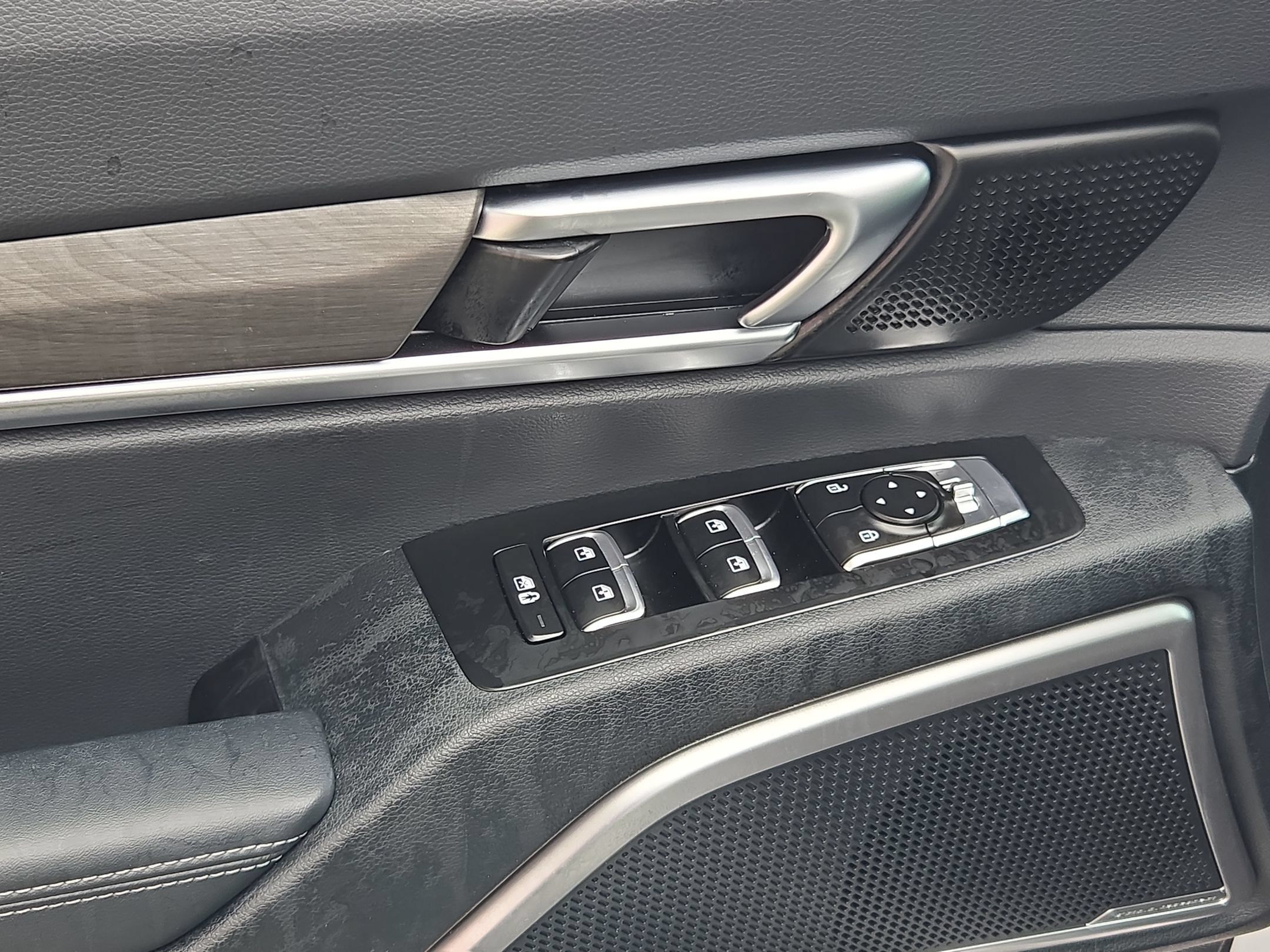 Used 2025 Kia Telluride EX X-Line AWD/4WD image 21