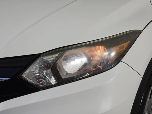 Used 2017 Honda HR-V EX-L image 29