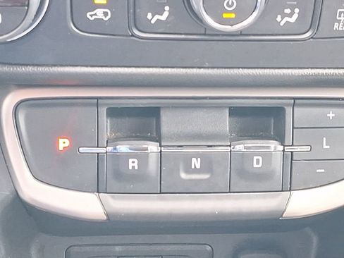 Certified 2022 GMC Terrain Denali image 46