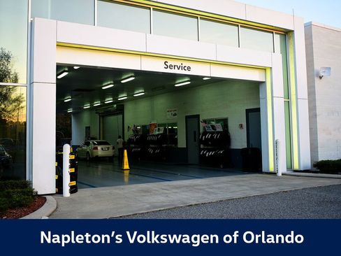 Used 2020 Volkswagen Tiguan S image 26