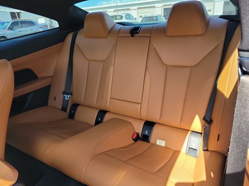 Used 2023 BMW 430i Coupe w/ M Sport Package RWD image 8
