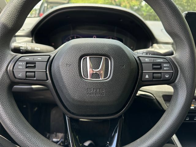 Used 2023 Honda Accord LX image 20