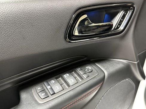 Used 2025 Dodge Durango GT AWD/4WD image 22