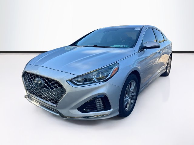 Used 2018 Hyundai Sonata SEL w/ Tech Package 04 FWD image 3