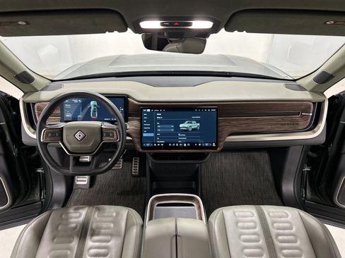 Used 2022 Rivian R1T Adventure image 25