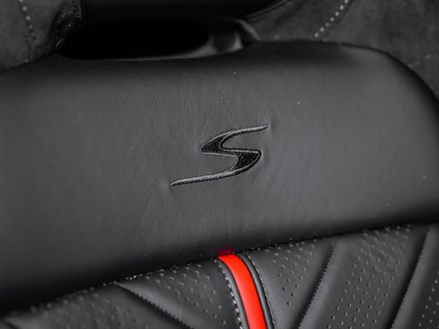 New 2026 Aston Martin V8 Vantage S image 36