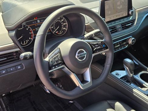 Certified 2022 Nissan Altima 2.5 SL FWD image 23