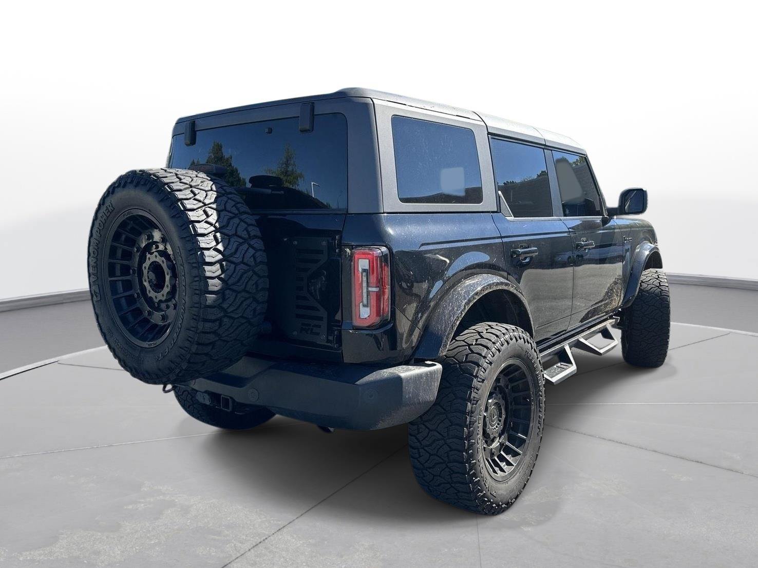 Used 2023 Ford Bronco Outer Banks AWD/4WD image 6