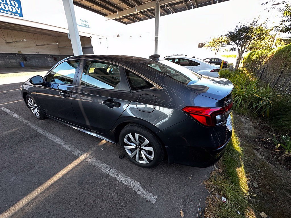 Used 2023 Honda Civic LX image 13