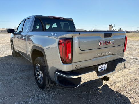 Used 2025 GMC Sierra 1500 SLT AWD/4WD image 7