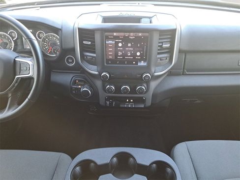 Used 2024 RAM 2500 Big Horn w/ Bed Utility Group image 11